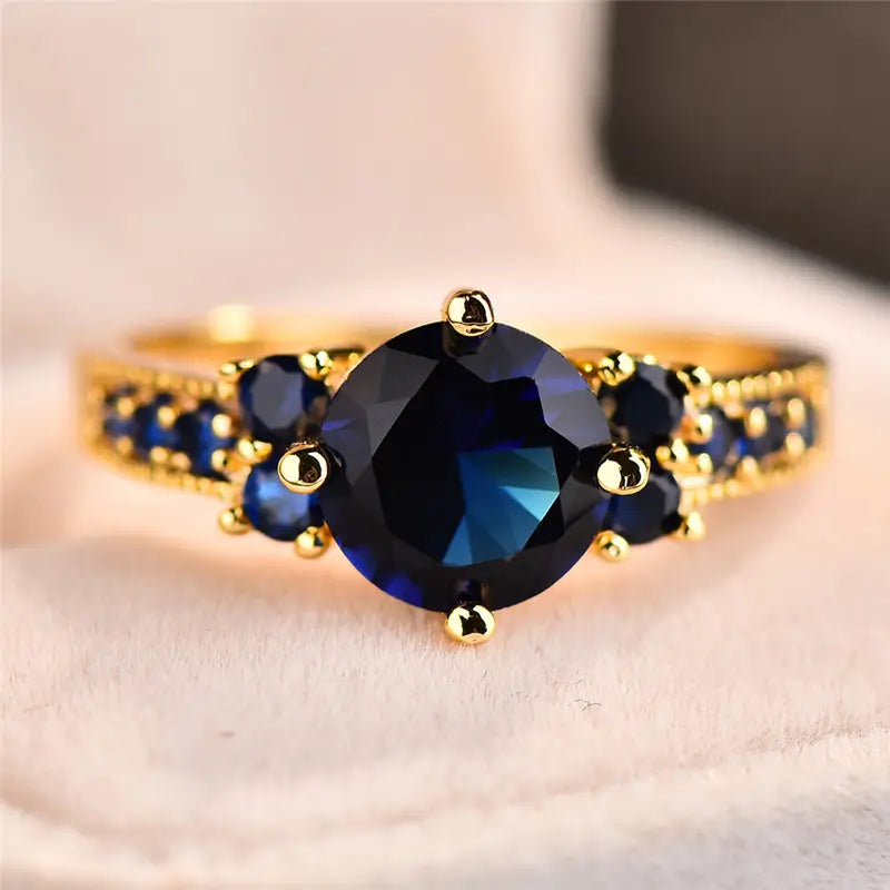 Celia Serawyn Ring | Gold